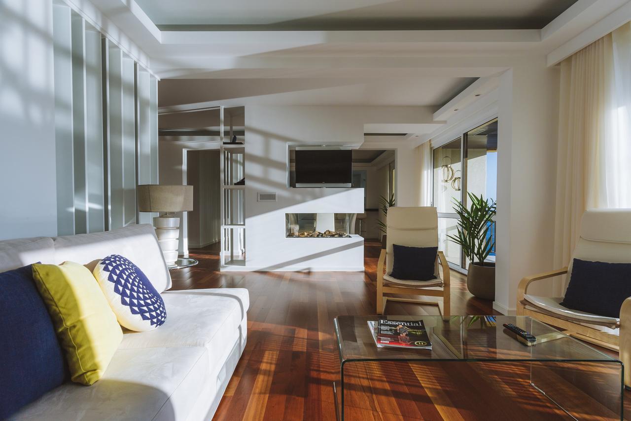Sunset Terrace Ocean Cliff Pool Apartment *