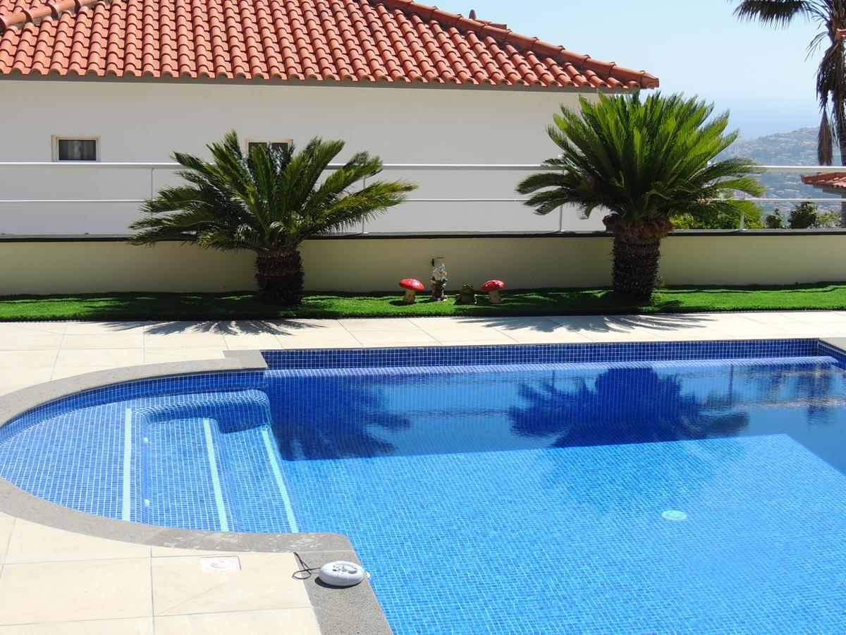 Apartment Studio Flat With Pool