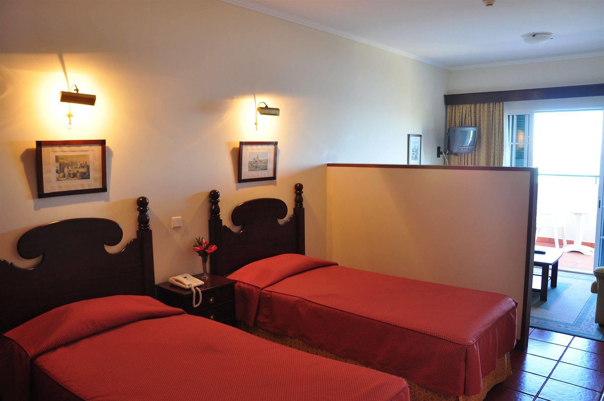 Marta Aparthotel