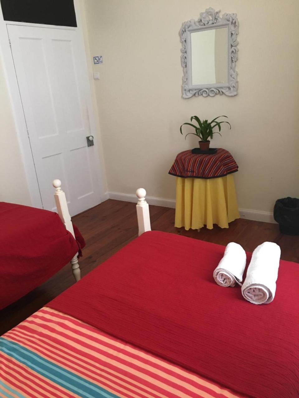 Phil's Haven Albergue Funchal (Madeira)