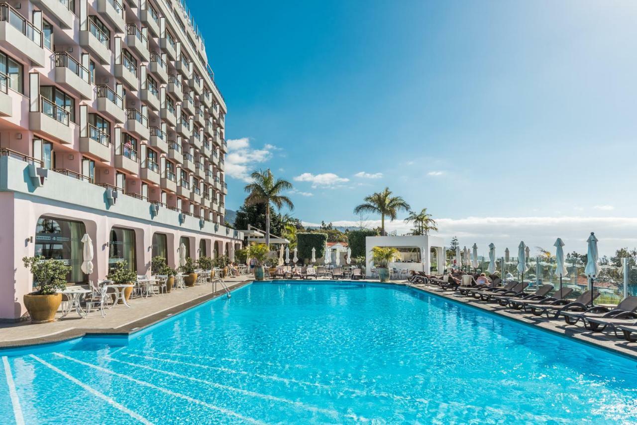 Hotel Deluxe Suites At Gardens 4*
