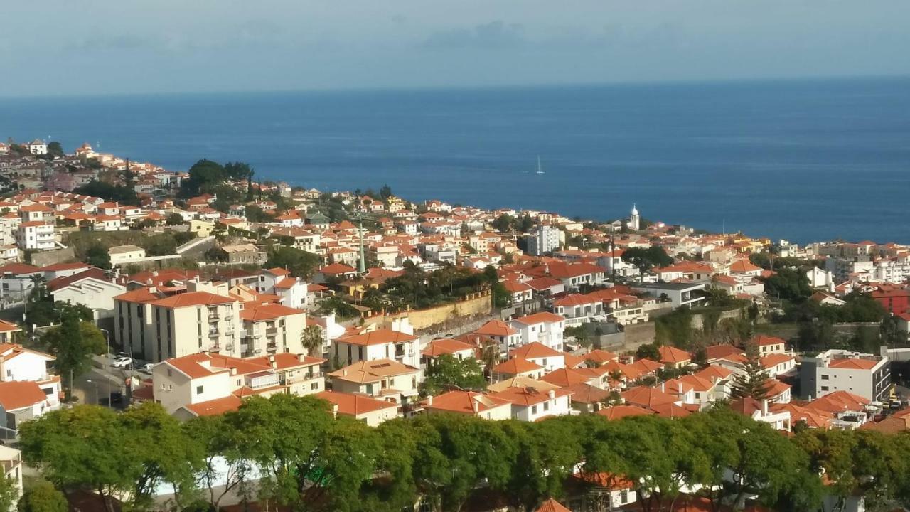 Chill Out Rooftop * Funchal (Madeira)