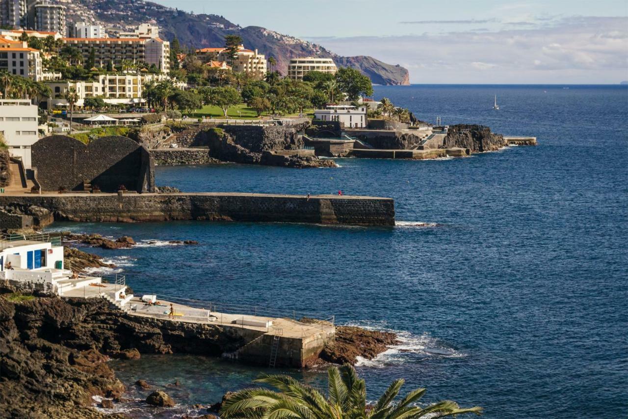 Do Mar * Funchal (Madeira)