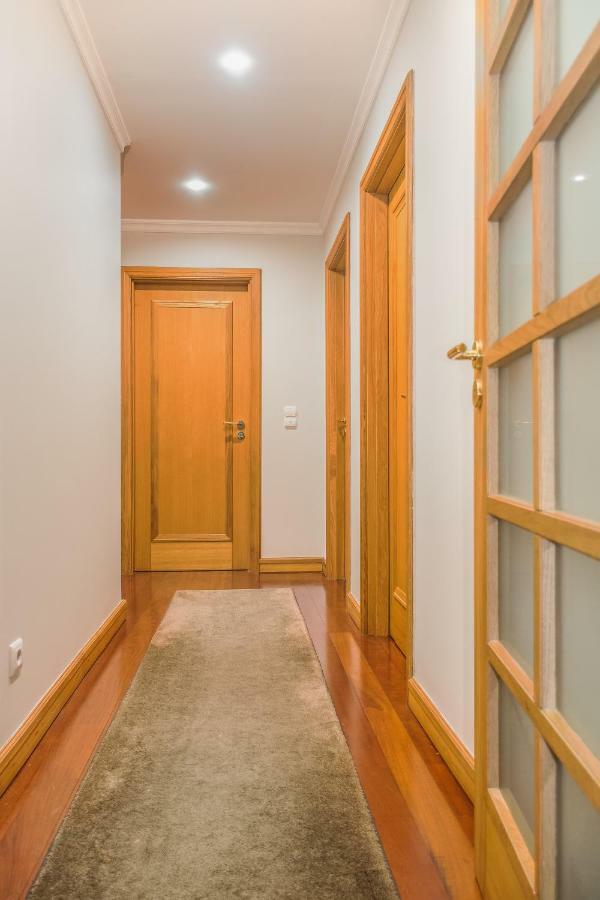 Arcadas Grand Sea View Apartment *