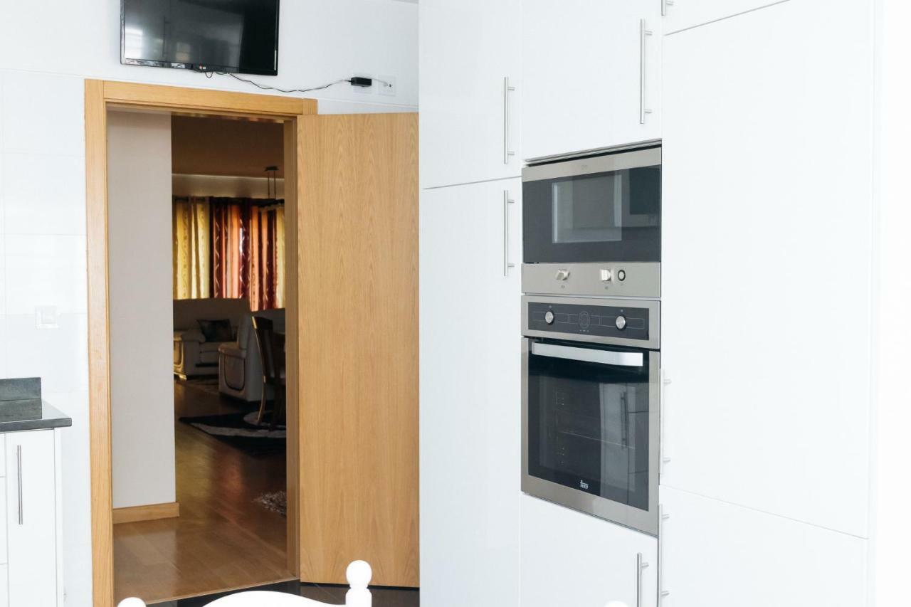 Apartment Penthouse 5 De Outubro