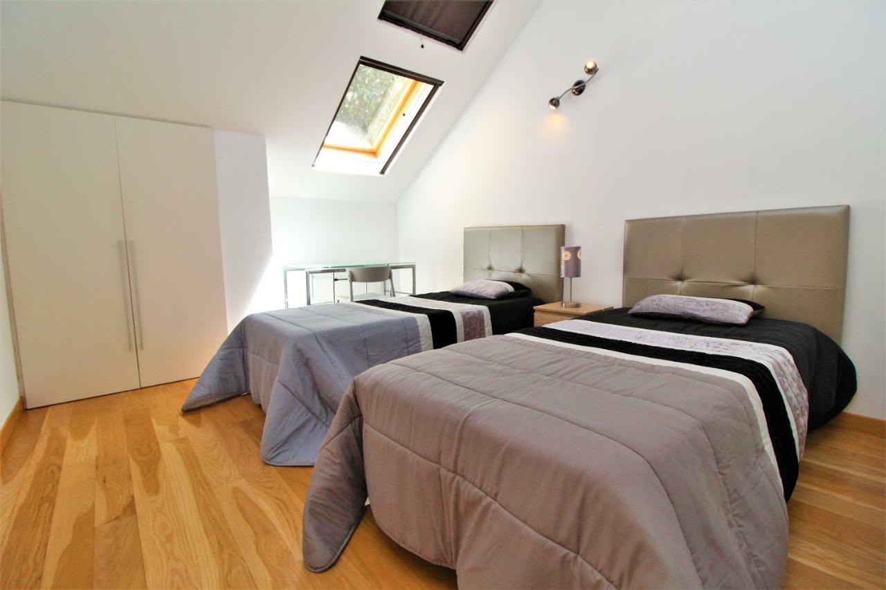 Living Penthouse Apartment *