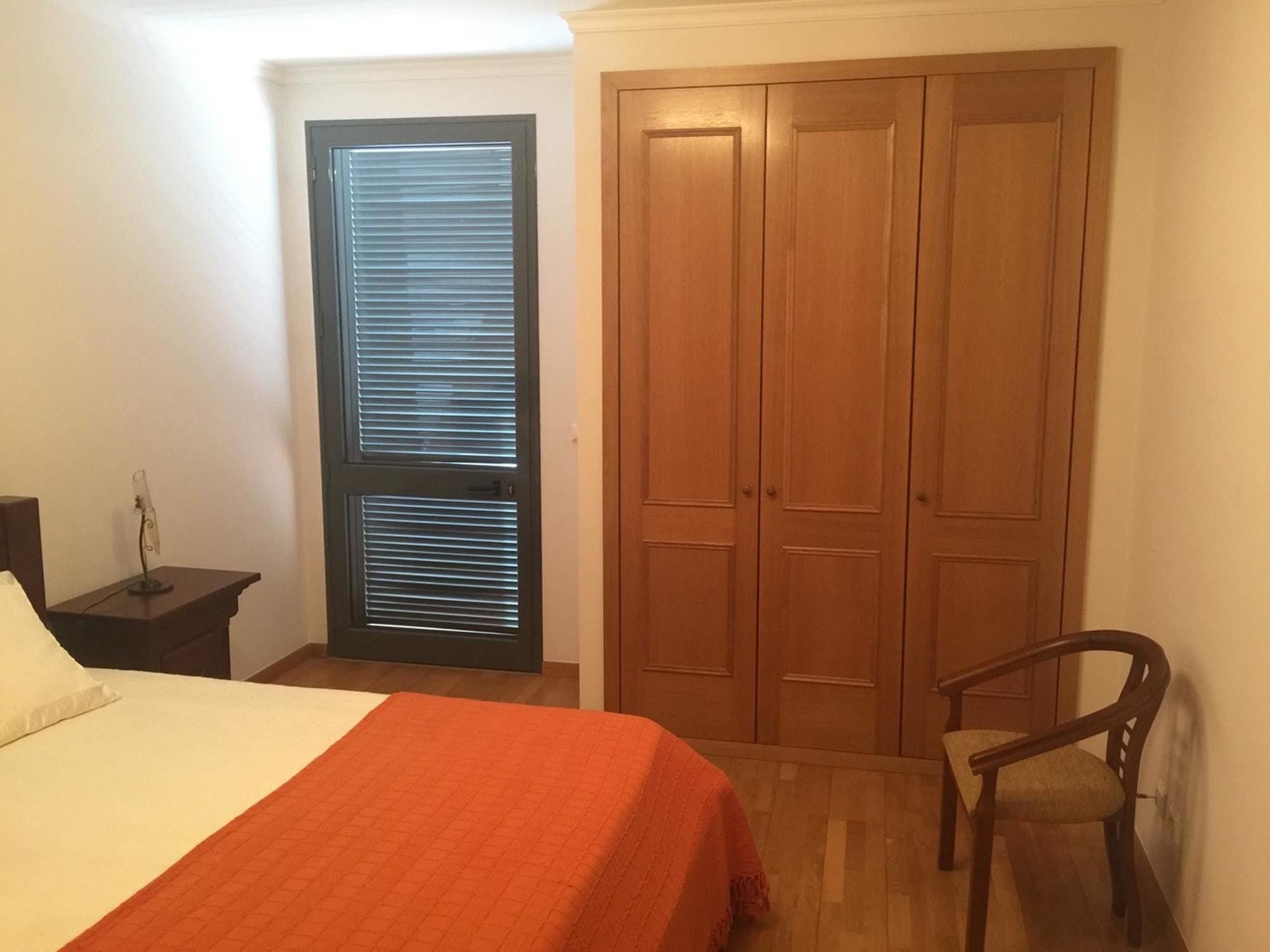 With 2 Bedrooms In Funchal, With Wonderful Sea View, Furnish Apartment