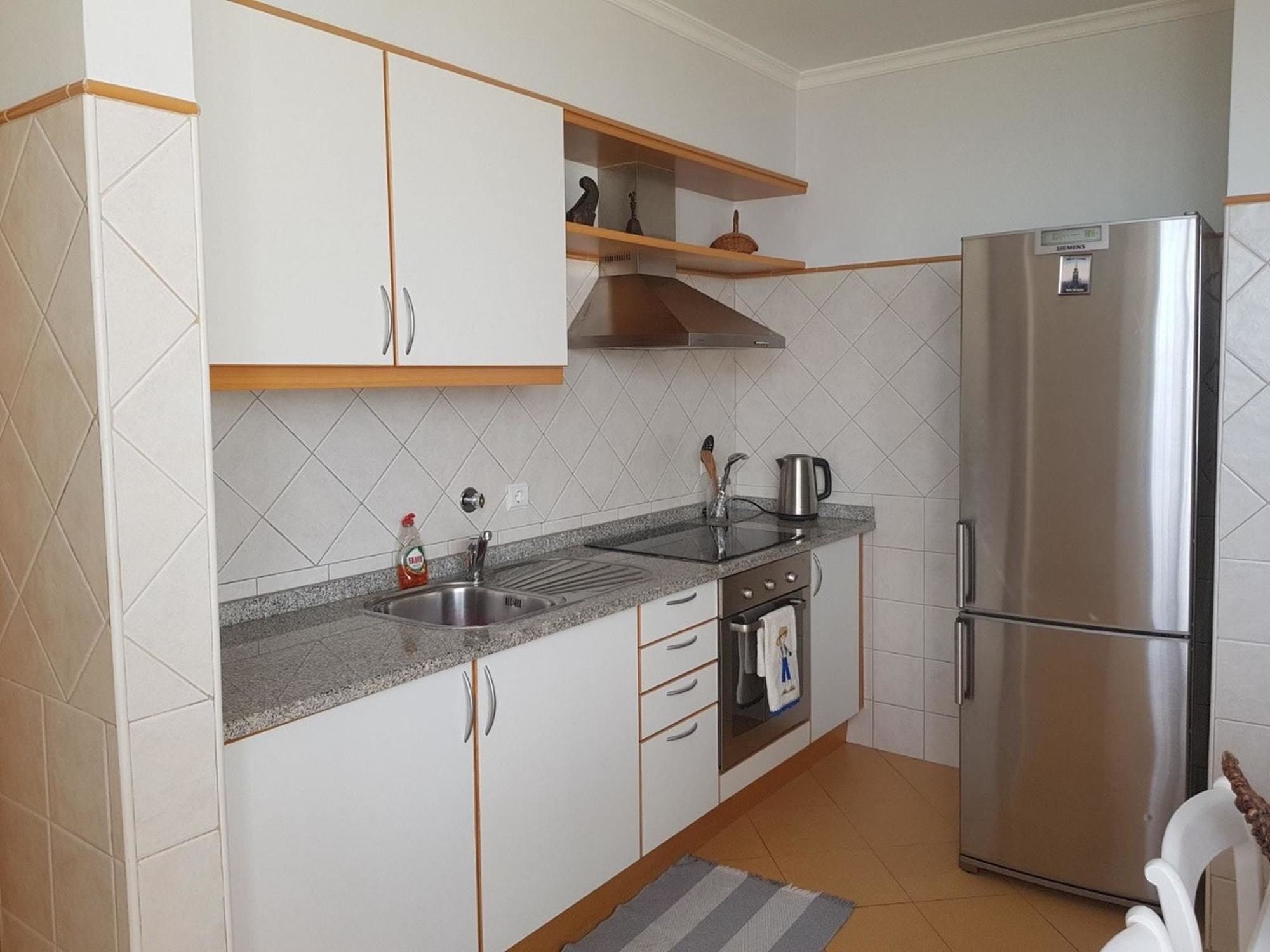 With 2 Bedrooms In Funchal, With Wonderful Sea View, Furnish Appartement