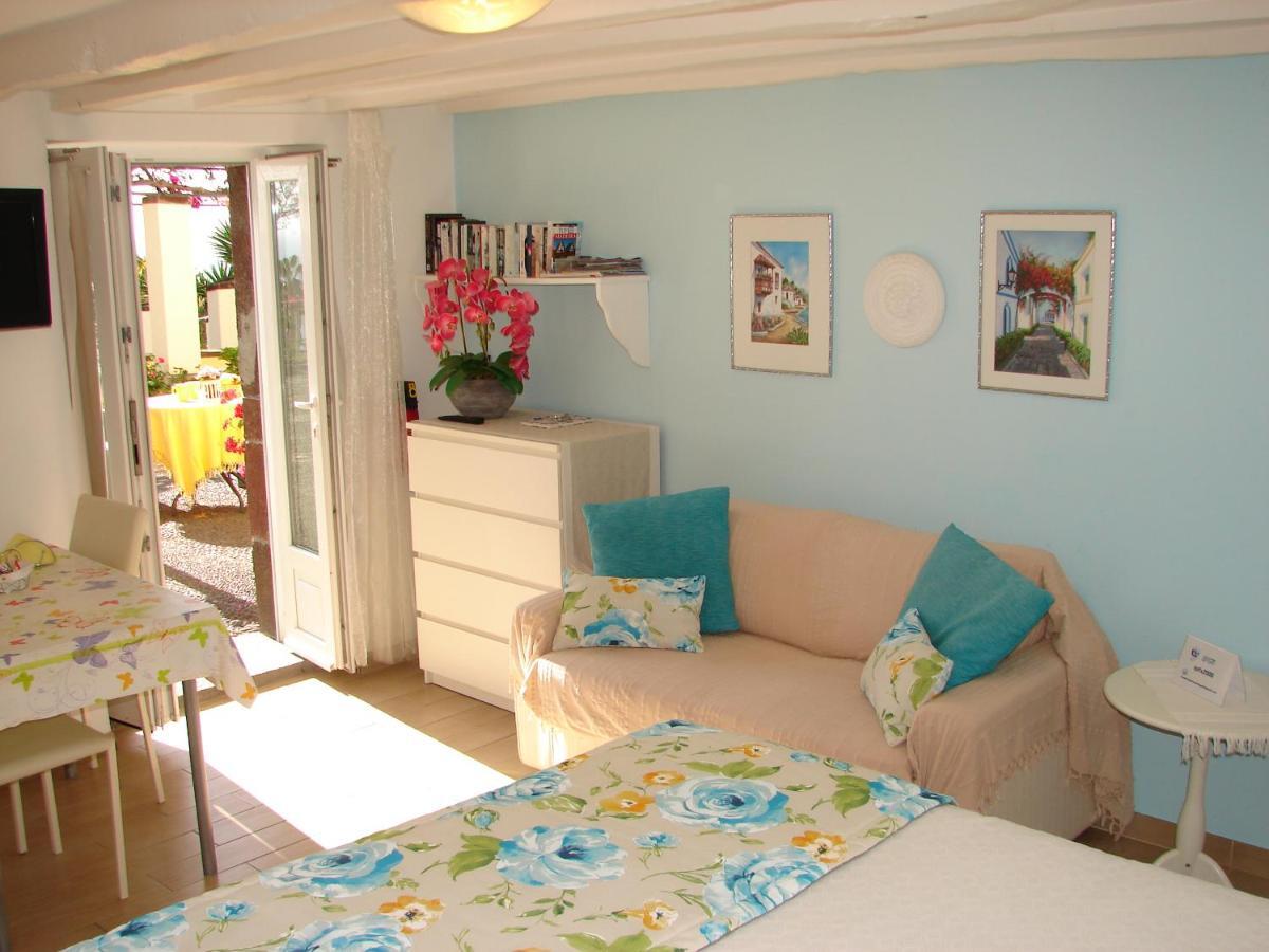 Purple Studio Apartment Funchal (Madeira)
