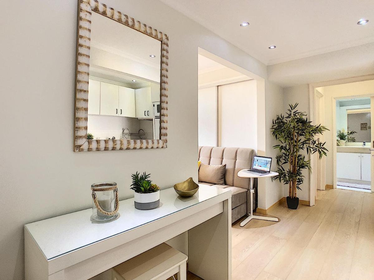 Apartment Tropical Sun By Lovelystay