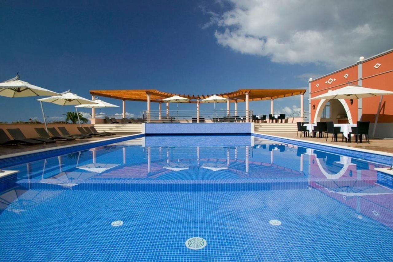 Villa La Terrasse Palheiro Village With Private Pool By Hr Madeira