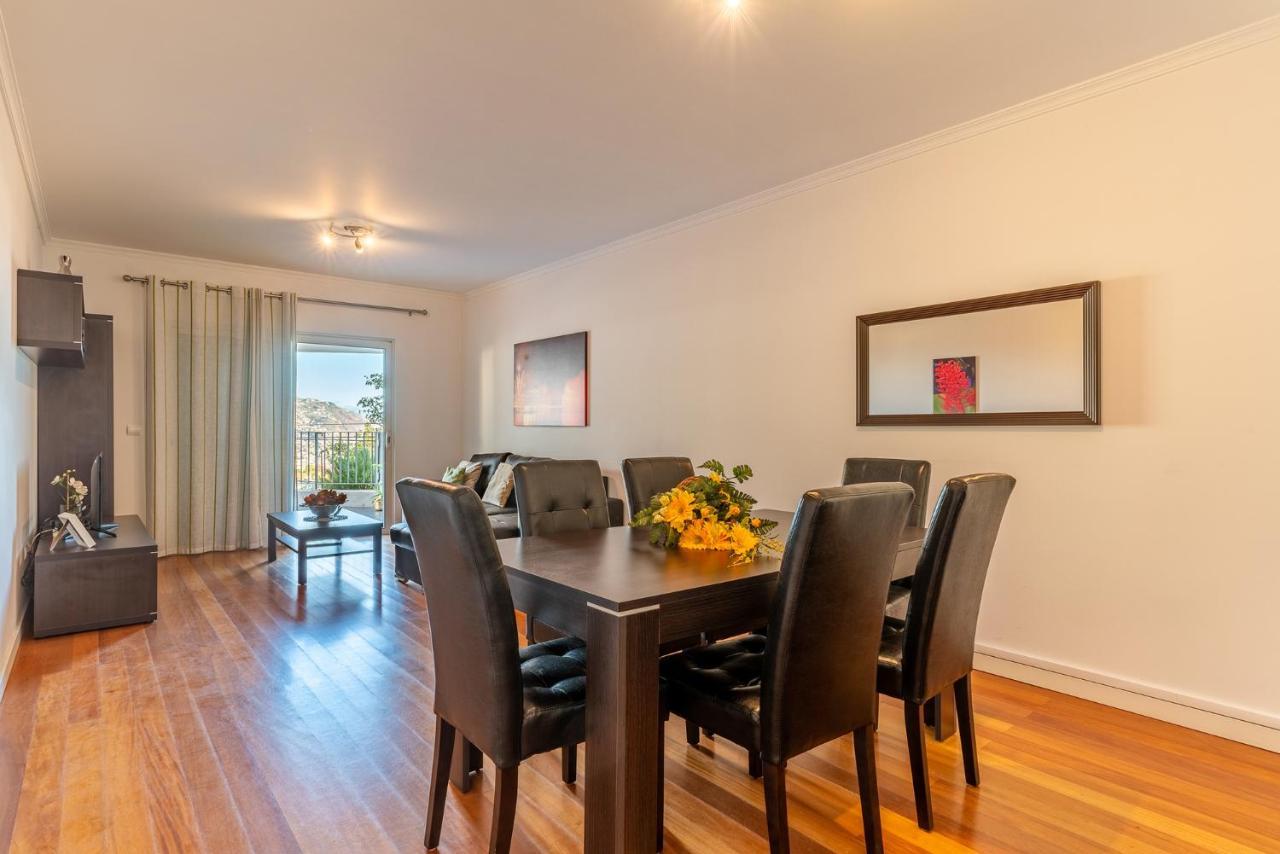Apartment Virtudes Ocean View With Pool By Hr Madeira Funchal (Madeira)