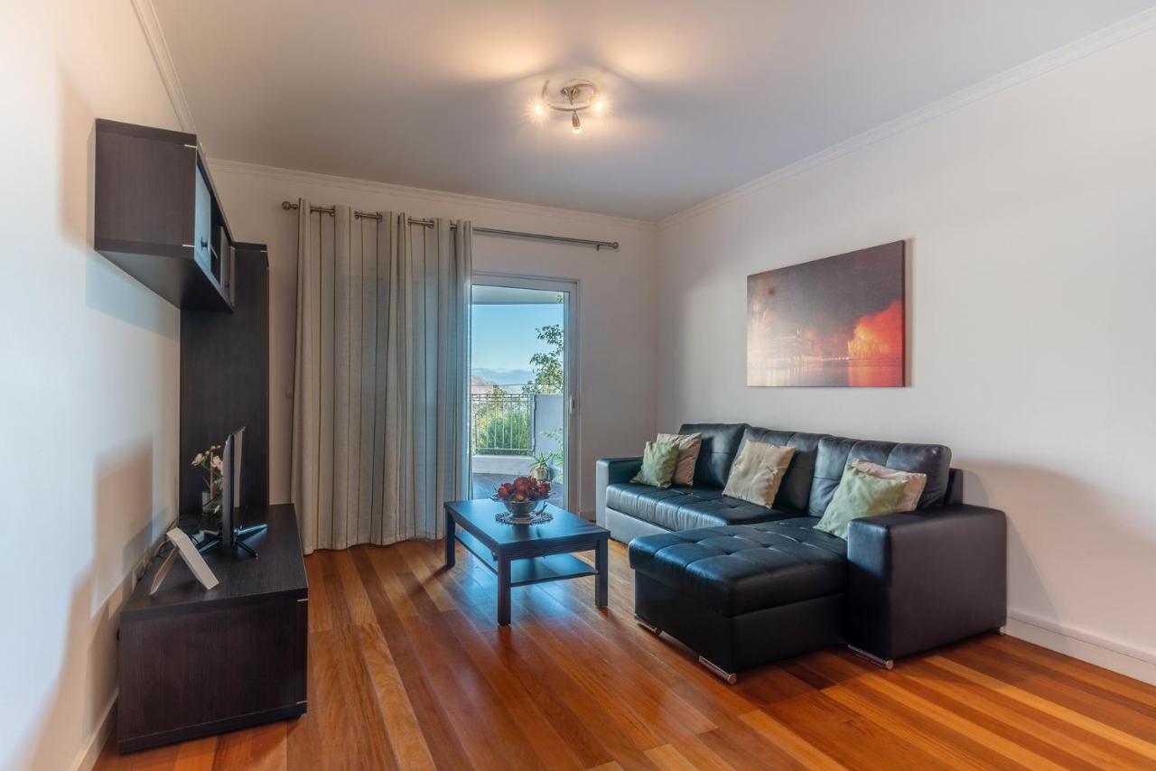 Virtudes Ocean View With Pool By Hr Madeira