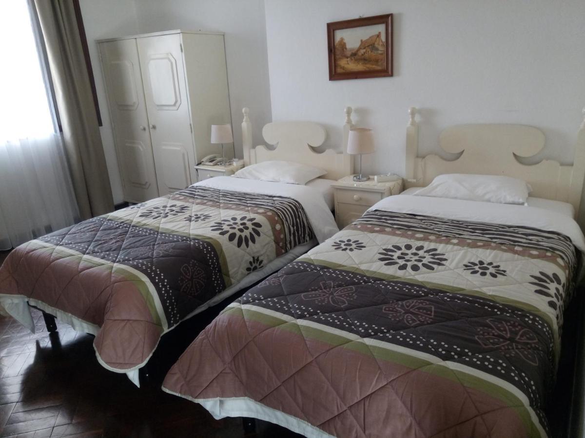 Pensao Residencial Teresinha Guest house 2*