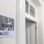 Divino\'S Hostel