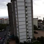 Elegant Apartment With Sea Views By Trip2Portugal