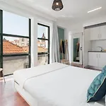 Pelourinho Apartments by Travel to Madeira