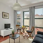 Pelourinho Apartments by Travel to Madeira