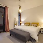 Charming Villa, Spacious, Beautiful Views!