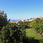 Funchal petrolhead apartment