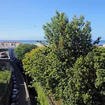 Funchal petrolhead apartment