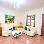 Authentic House In Funchal + City View