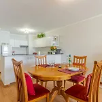 La Ocean View Apartment