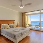 La Ocean View Apartment