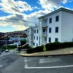 Unique Two-Patios Funchal Apartment + Garage