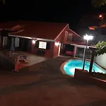 Studio\'S House