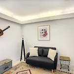 The Cloudy Bay Apartment