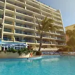 Lovely Apartment With Pool And Sea View