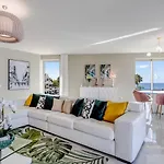 Lux Apartment First Row Madeira Palace By Hr Madeira