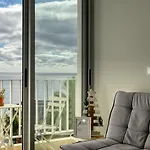 Quinta Calaca, A Home In Madeira
