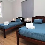 Sunny House Few Minutes From City Center