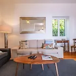 Casa Da Pinheira II - By Wehost