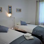 Madeira, 3 Bedroom Apartment With Ocean Views In Funchal