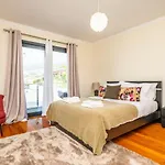 Uptown Sea View By Madeira Sun Travel