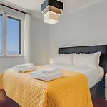 Ajuda I