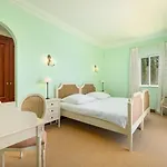 Palheiro Village Luxury Villas And Apartments