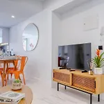 Beco Santa Emilia 4O, A Home In Madeira