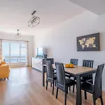 Tucha\'S Apartement