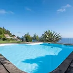 Tucha\'S Apartement