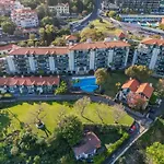 Luxury Oceanfront At Reid\'S Gardens