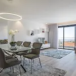 Contemporary Residence C By Madeira Sun Travel