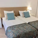 Charming Lido Flat II