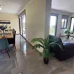 Villa Strelitzia