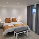 Casa Dos Avos Apartments With Pool In Funchal