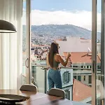 The Plaza Apartment By An Island Apart