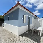 Casa Da Porta Azul